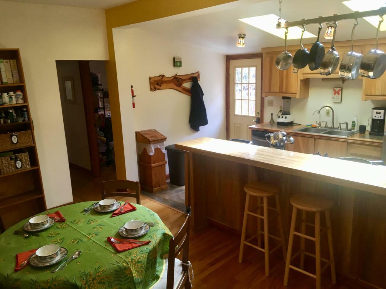 Persimmon Inn 布卢明顿 外观 照片